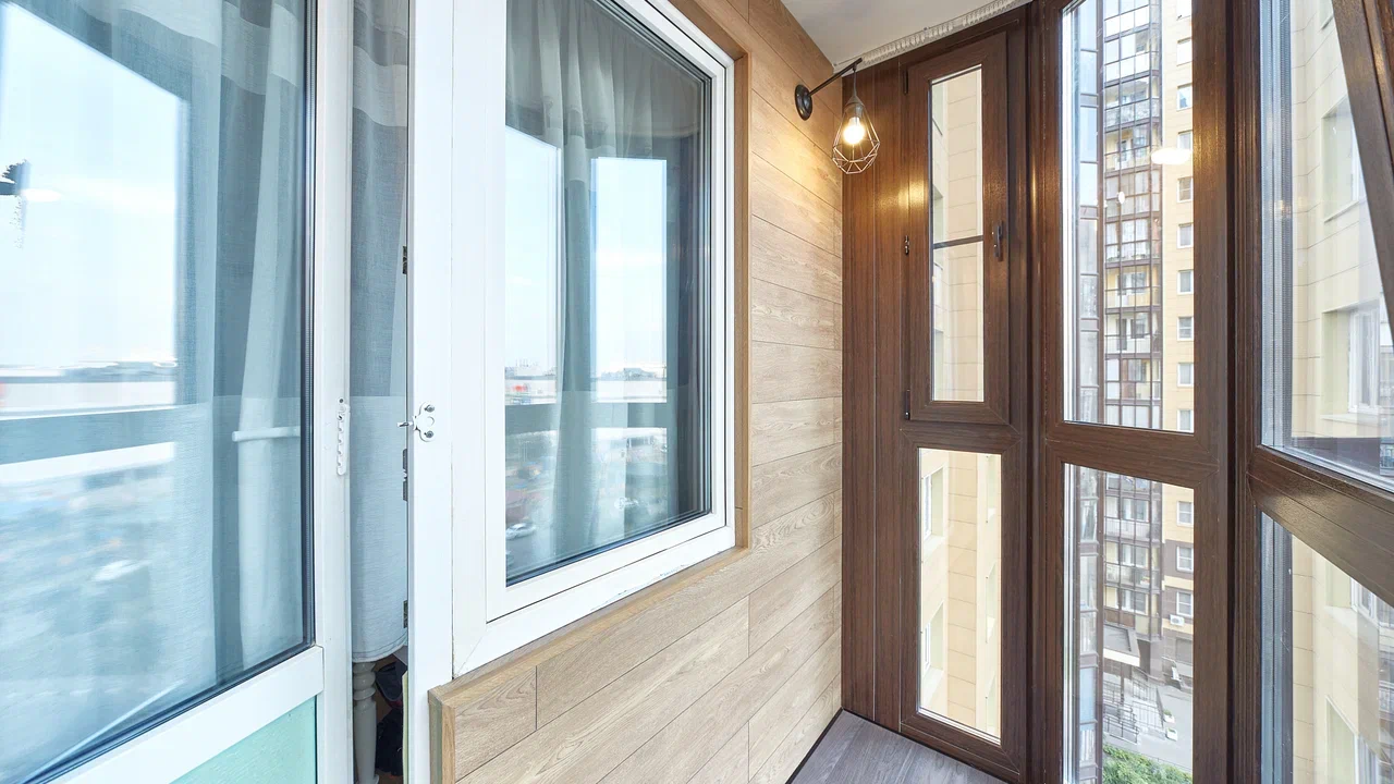 Отделка балконов под ключ в Московском